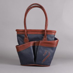 Antarès Oliva grooming tas